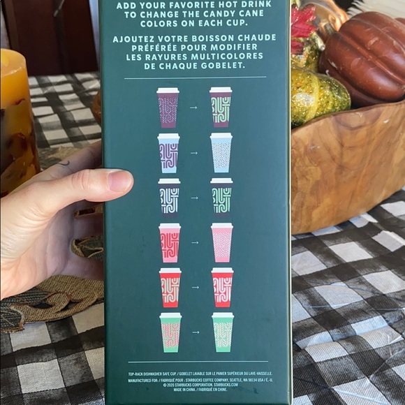 NEW 2020 STARBUCKS HOLIDAY COLOR CHANGING CUPS - Picture 5 of 5